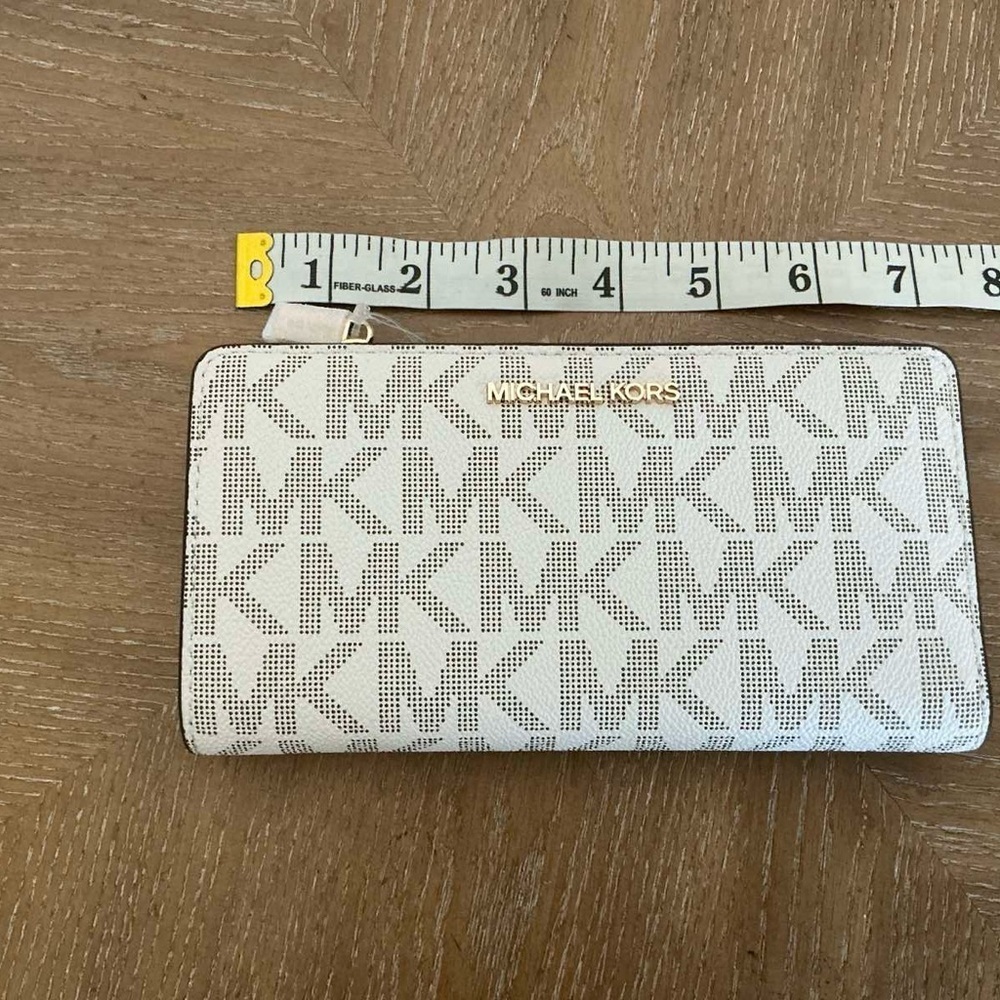 Michael Kors Signature MK Logo Zip Wallet / Wristlet - Picture 3 of 3